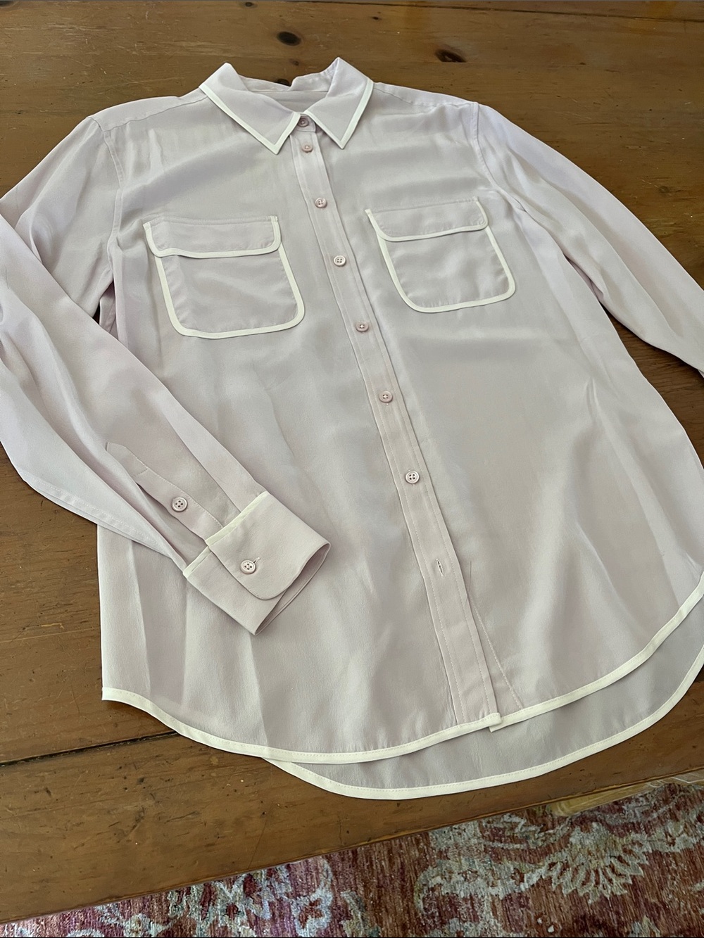 Equipment size med soft pink color crepe blouse
